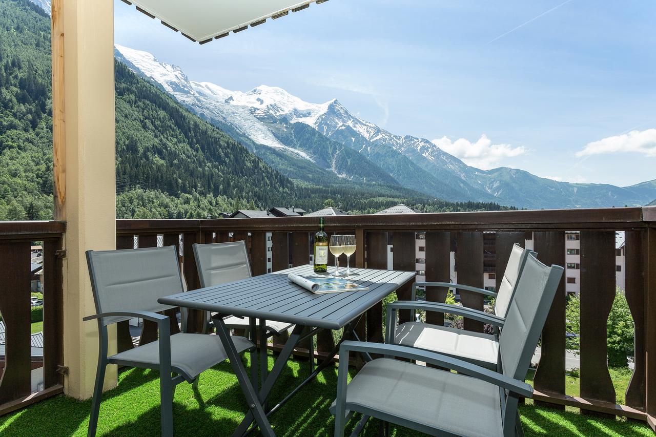 Apartment Aiglons - Central Chamonix Mountain Haven Εξωτερικό φωτογραφία